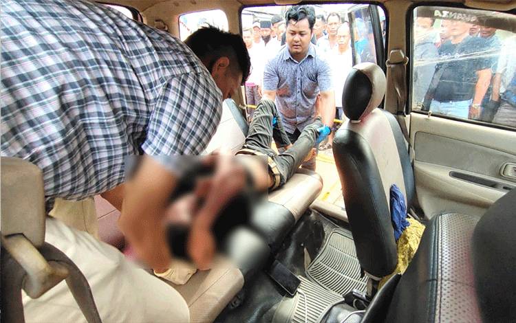 Diduga Keracunan AC, Ayah dan Anak Ditemukan Tewas dalam Mobil di Muara Teweh
