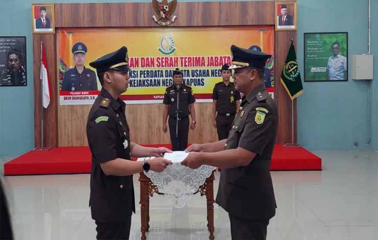 Sertijab Kasi Datun Kejaksaan Negeri Kapuas, Kamis, 6 Juli 2023. (FOTO: IST)