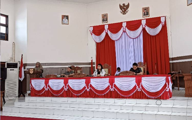 Masukan Fraksi Gerakan Karya Bersatu DPRD Gunung Mas terhadap Raperda Tentang KTR