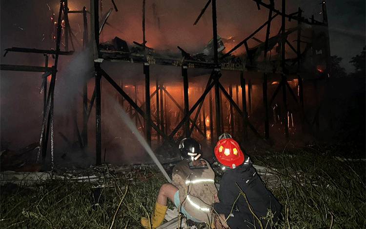 Api Bakar Bangunan Sarang Walet di Palangka Raya Sempat Dikira Warga Lampu Penerangan
