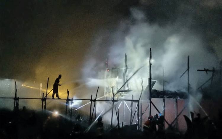 Kerugian Akibat Bangunan Walet Terbakar di Palangka Raya Capai Ratusan Juta Rupiah