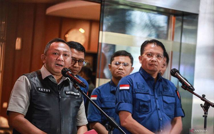 Kejagung Panggil Pengacara Irwan Hermawan Terkait Uang Rp 27 miliar