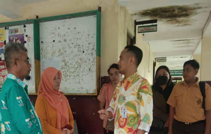 Wali Kota Palangka Raya: Tidak Boleh Ada Paksaan Tebus Seragam di Sekolah