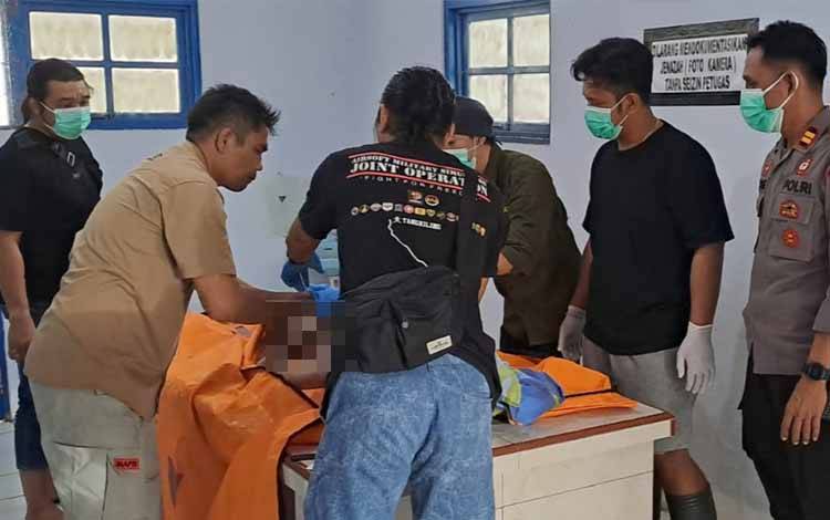 Polisi Berhasil Ungkap Identitas Mayat Pria Mengapung di DAS Barito