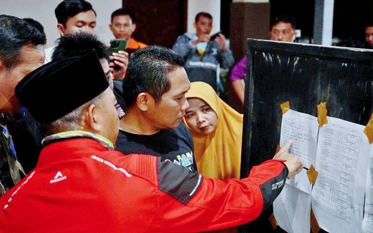 Warga yang Mengungsi untuk Menghindari Banjir Lahar Semeru Bertambah