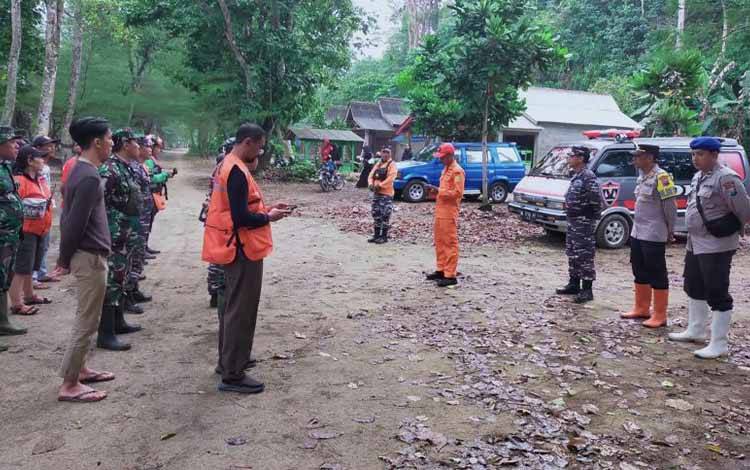 Tim Gabungan Temukan WNA Terseret Ombak di Pantai Jembatan Panjang