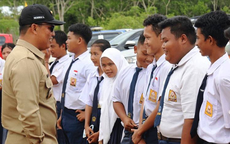 Bupati Lamandau Ingatkan Jangan Sampai Ada Perundungan Terhadap Siswa Baru