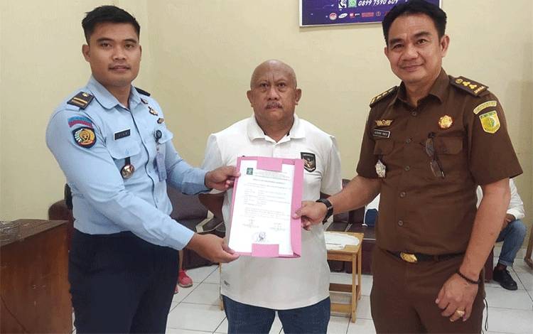 Jaksa Eksekusi Marcos Tuwan ke Lapas Palangka Raya
