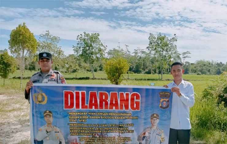 Sambangi Warga, Personel Polsek Pulau Petak Ajak Warga Cegah Illegal Fishing