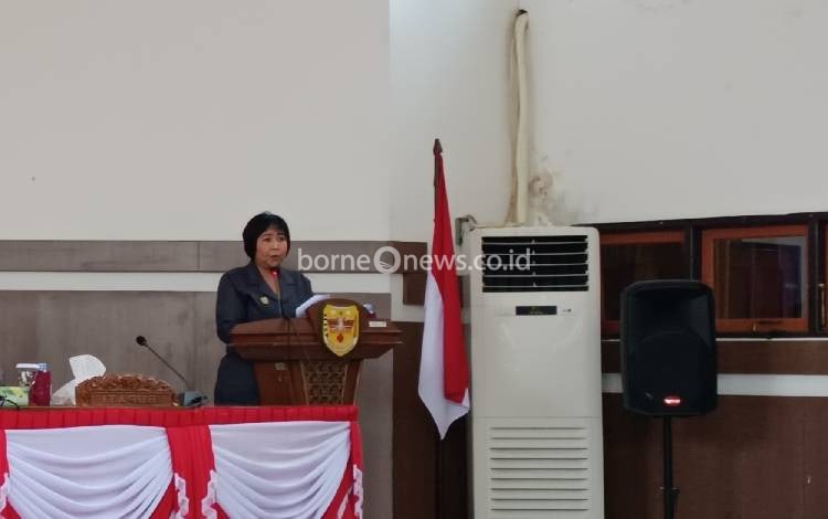 Tanggapan Bapemperda DPRD Gunung Mas Terhadap Raperda Tentang Kawasan Tanpa Rokok