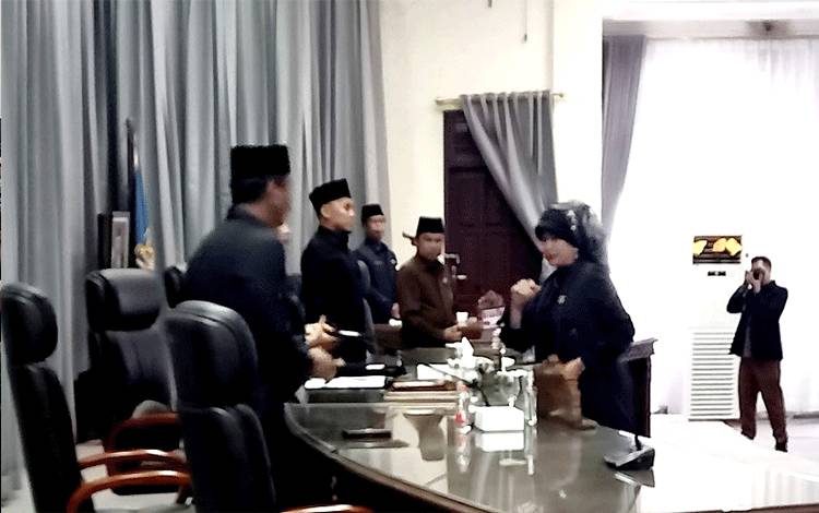 Fraksi Gerindra Sampaikan Pendapat Akhir terkait Pertanggungjawaban Pelaksanaan APBD 2022