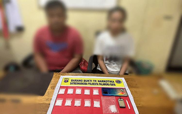 Satresnarkoba Polresta Palangka Raya Ringkus 2 Orang Pengedar Sabu