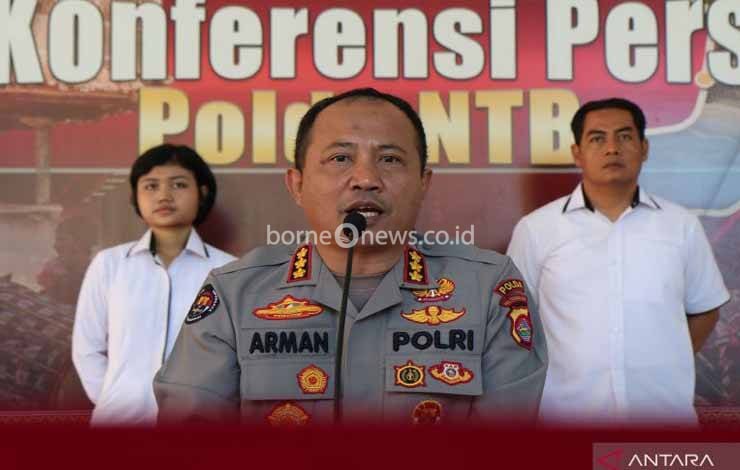 Kepala Bidhumas Polda NTB Kombes Polisi Arman Asmara Syarifuddin. (ANTARA/Dhimas B.P.)