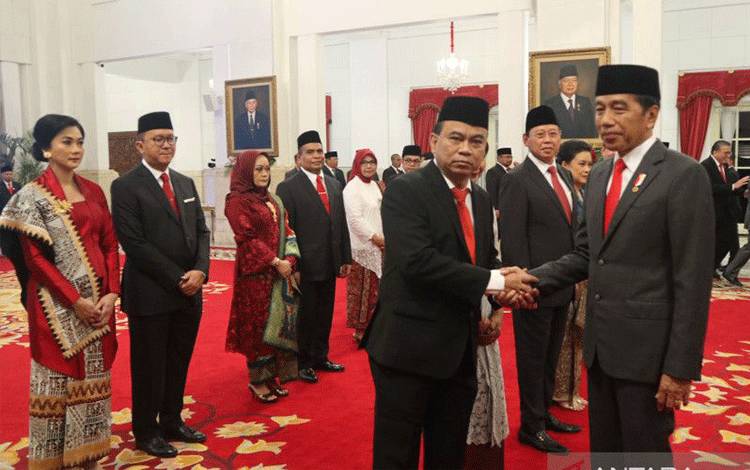 Jokowi Lantik Budi Arie Setiadi Sebagai Menkominfo