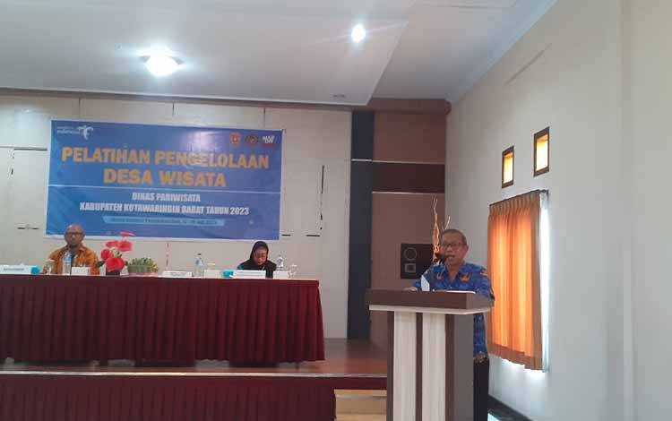 Dispar Kobar Beri Pelatihan Pengelolaan Desa Wisata