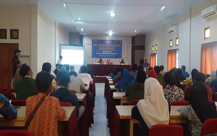 Pemkab Kobar Komitmen Tingkatkan Seluruh Sektor Pariwisata