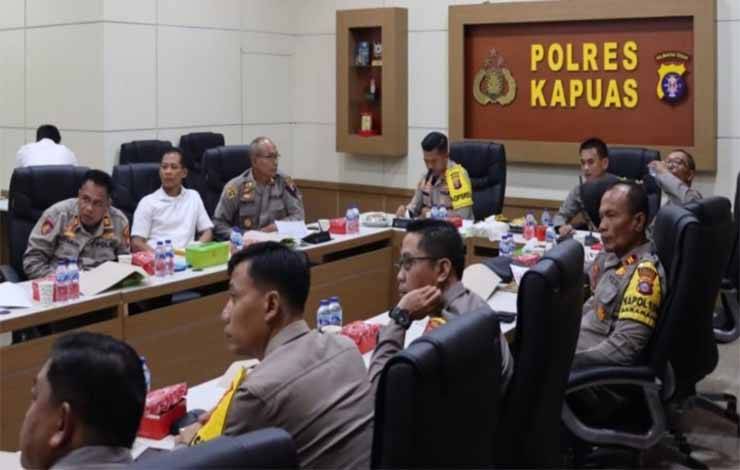 Kapolres Pimpin GO Triwulan Il dan Pembinaan Personel Polres Serta Polsek Jajaran