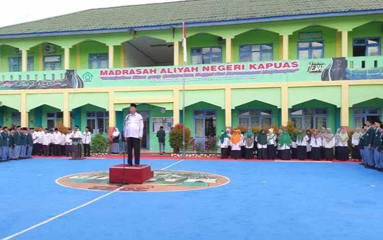 Pembukaan kegiatan Matsama di MAN Kapuas tahun pelajaran 2023/2024. (FOTO: IST)