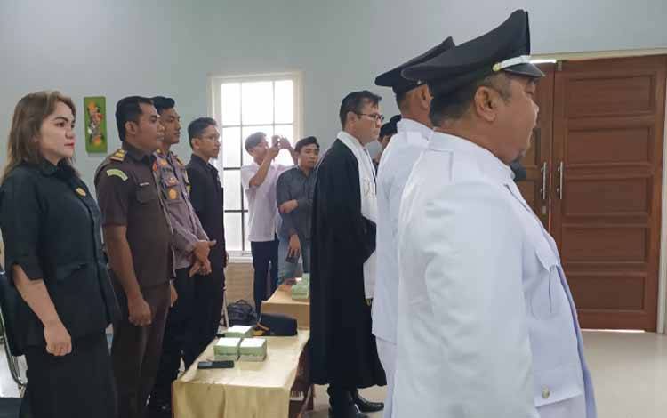 DPRD Gunung Mas Minta Pj Kades yang Baru Dilantik untuk Bekerja dengan Bertanggungjawab