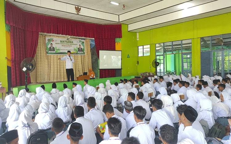 MAN Kapuas Sertakan Materi Moderasi Beragama di Kegiatan Matsama Peserta Didik Baru