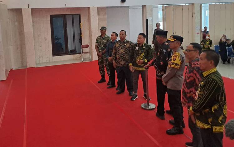 Bupati melaunching Sistem Informasi Spasial Komoditi Perikanan (SIPAKOMPERAN) Jumat, 21 Juli 2023. (FOTO: NORHASANAH)