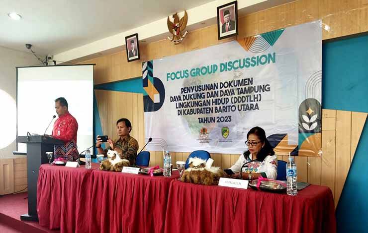 DLH Barito Utara Gelar FGD Penyusunan Dokumen Dayb? Dukung dan Daya Tampung