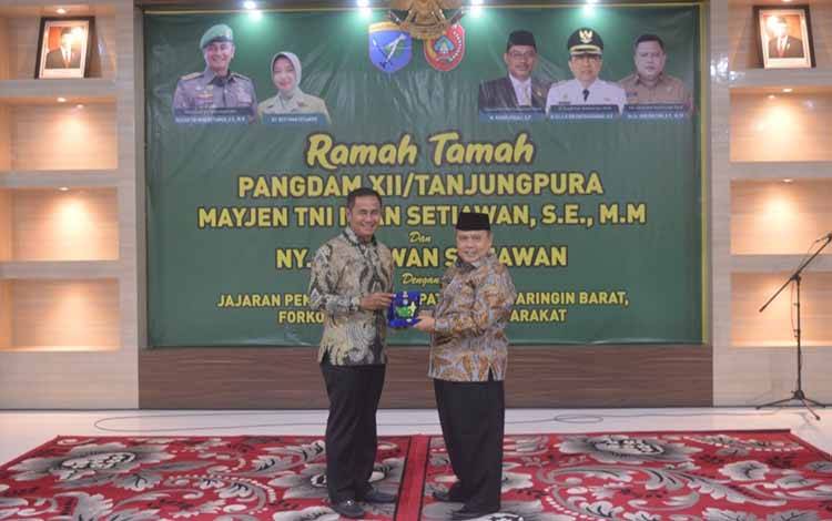 Pemkab Kobar Ramah Tamah dengan Pangdam XII/Tanjungpura?