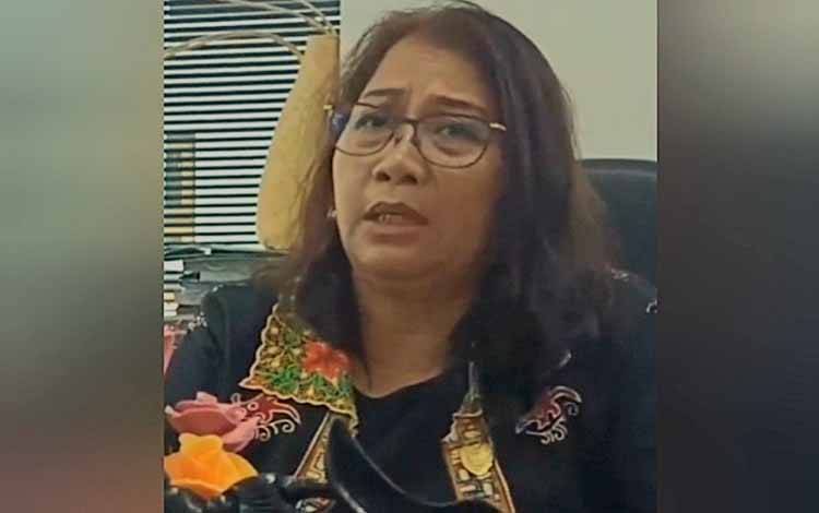 Wakil Ketua Komisi I DPRD Kalteng, Kuwu Senilawati. (FOTO: DONNY D)
