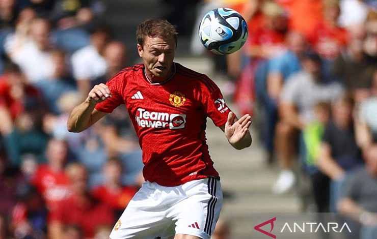 MU akan Permanenkan Evans Bila Maguire Hengkang