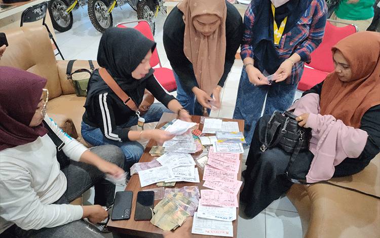 Koordinator Pengamen di Sampit Miliki Perhiasan Bernilai Lebih dari Rp 51 Juta dan Melawan Saat Ditangkap Satpol PP Kotim