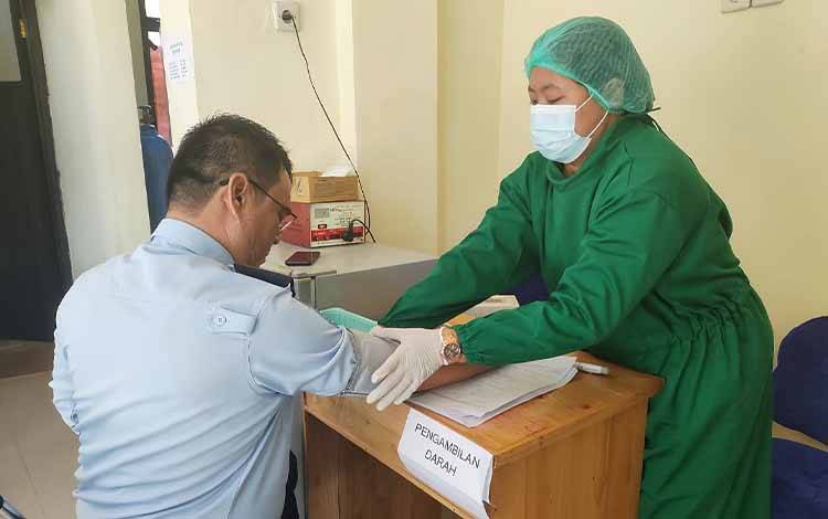 Rutan Tamiang Layang Gelar Donor Darah HDKD Ke-78