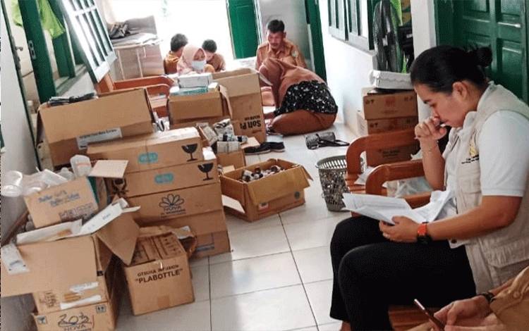 Pastikan Tak Ada Obat Kedaluwarsa, Dinkes Lamandau Sidak Puskesmas