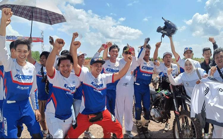 Tim Grass Track Kobar Sapu Bersih Medali Emas Porprov XII Kalteng 2023
