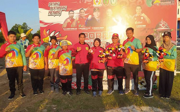 Atlet Panahan Pulang Pisau Sumbang Emas Perdana Pada Porprov ke-XII di Kotim