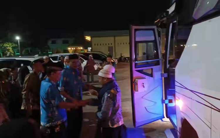 Rombongan Terakhir Jemaah Haji Tiba di Kapuas?
