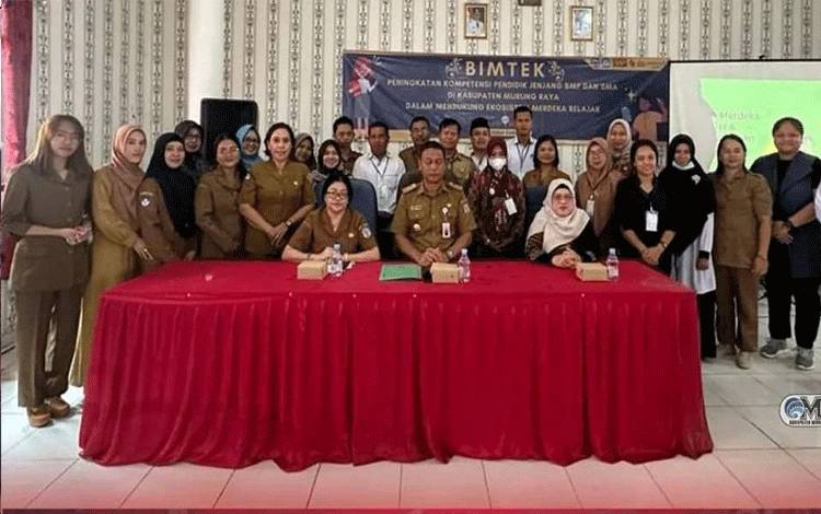 Disdikbud Murung Raya Gelar Bimtek Peningkatan Kompetensi Pendidik
