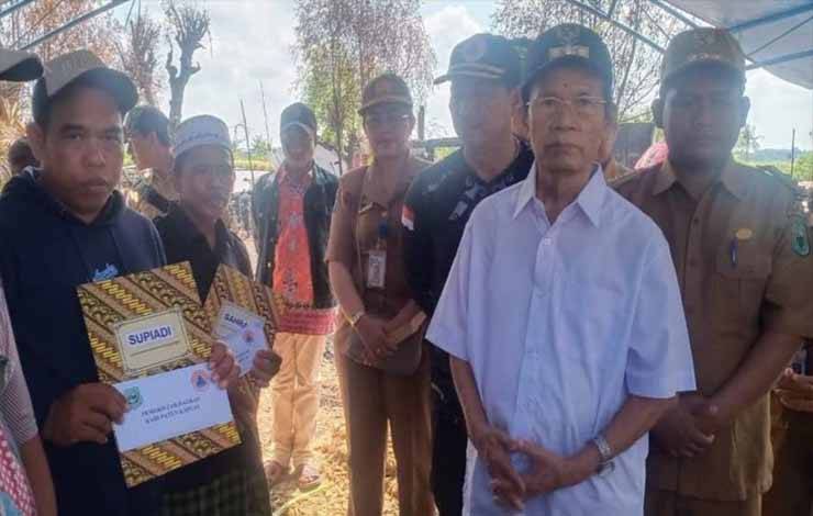 Warga Terdampak Kebakaran Rumah di Desa Pematang Terima Bantuan