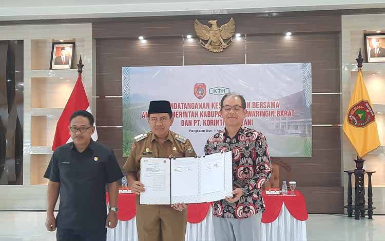 Pj Bupati Kobar Apresiasi MoU Kemitraan Perusahaan dengan Masyarakat