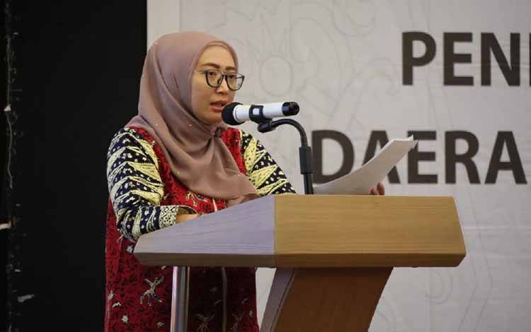 Kepala Satuan Tugas Pencegahan Direktorat Koordinasi dan Supervisi Wilayah III KPK RI Irawati, saat Rapat Koordinasi Optimalisasi Pendapatan Daerah di Swiss Belhotel Danum, Palangka Raya, Rabu, 2 Agustus 2023. (FOTO: IST)