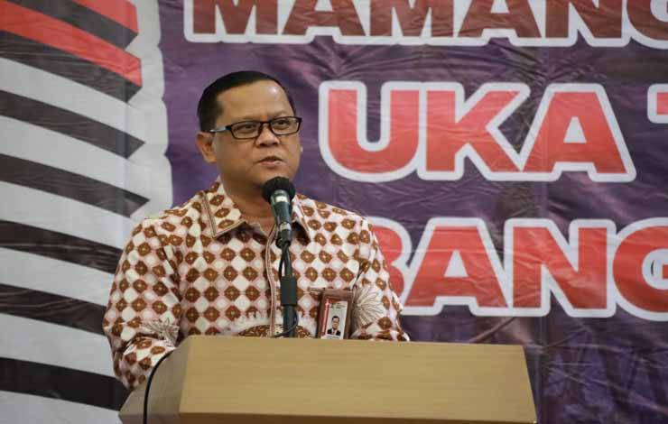 Deputi Bidang Pendidikan dan Peran Serta Masyarakat KPK Wawan Wardiana saat menyampaikan sambutannya dalam Bimbingan Teknis (Bimtek) Keluarga Berintegritas di Provinsi Kalteng di Swissbell Hotel Danum Palangka Raya, Jumat, 4 Agustus 2023. (FOTO:FERY)