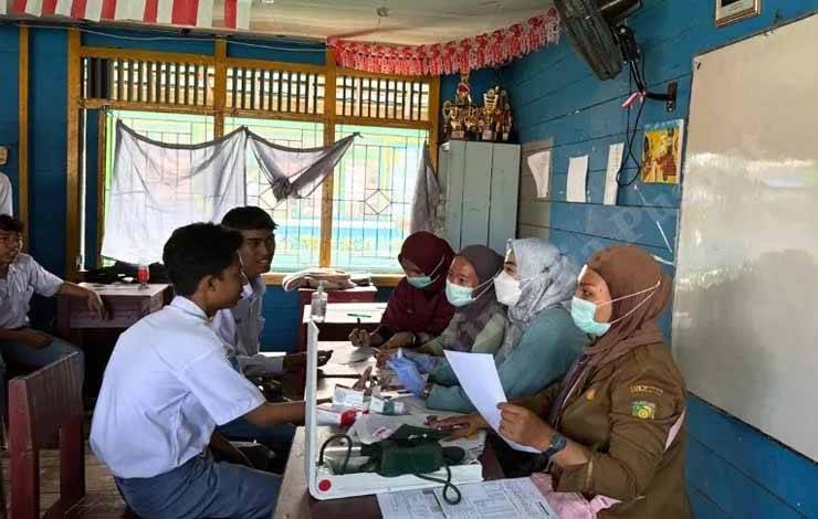 Pastikan Kondisi Kesehatan Pelajar, BLUD UPT Puskesmas Pahandut Adakan Kegiatan Screening Kesehatan