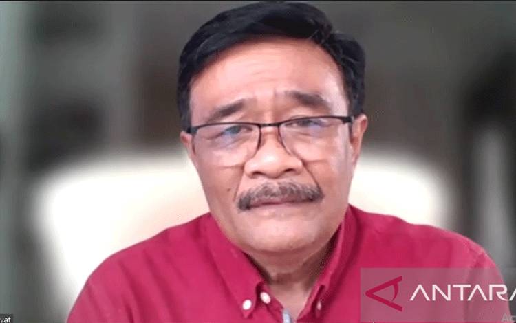 Tangkapan layar Ketua DPP Bidang Ideologi dan Kaderisasi PDIP Djarot Saiful Hidayat saat konferensi pers melalui zoom, Kamis (15/6/2023). (ANTARA/Narda Margaretha Sinambela)