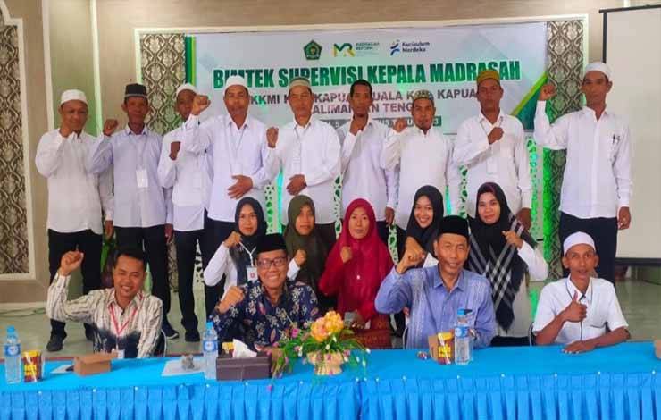 Ini Pesan Kepala Kemenag Kapuas pada Bimtek Supervisi Kepala Madrasah