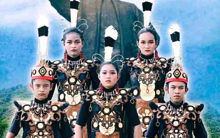 Cabang Kreativitas Musik Tradisional SMP Negeri 1 Kuala Pembuang Kembali Wakili Kalteng di Final Nasional FLS2N SMP