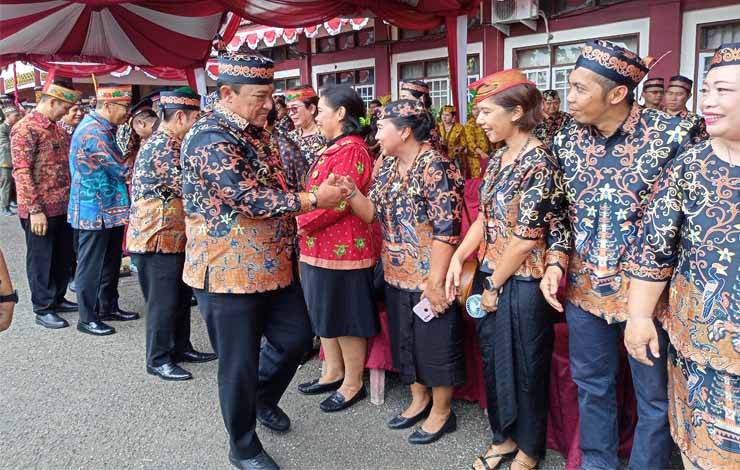 Wagub Kalteng jadi Inspektur Upacara Peringatan Hari Jadi ke-21 Barito Timur