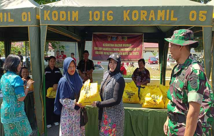 Pemko dan Kodim Palangka Raya Salurkan Sembako Murah