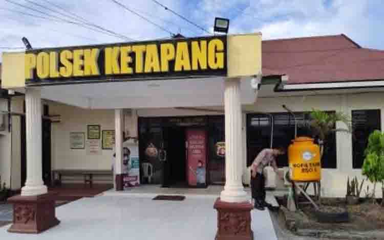 Gelapkan Uang Perusahaan Ratusan Juta, Karyawan Perusahaan Tidur Dibalik Jeruji Besi