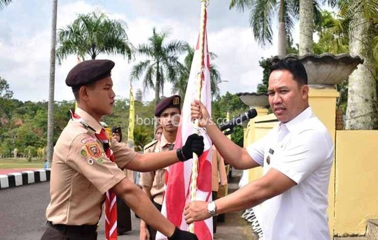 Bupati Lepas Kontingen Pramuka Kwarcab Lamandau Menuju Raimuna