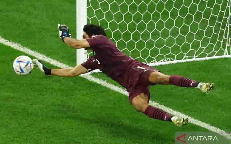 Selain De Gea, Real Madrid Dikabarkan Incar Bounou