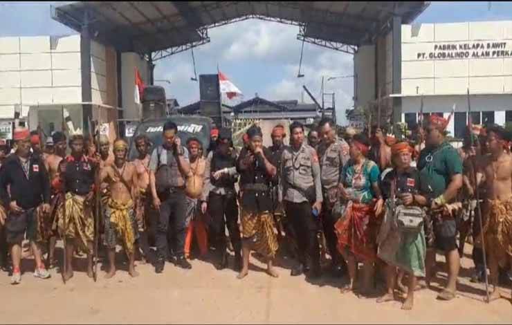 Ormas Adat Dayak Ancam Kuasai Pabrik PT GAP jika Perusahaan Tidak Merespon